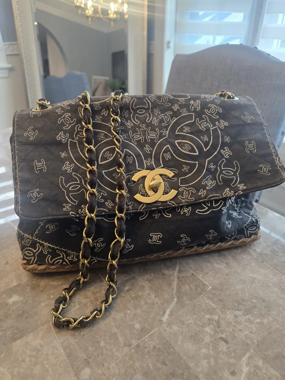 Vintage CHANEL 1990S bandana Jumbo Flap Bag - Picture 3 of 13